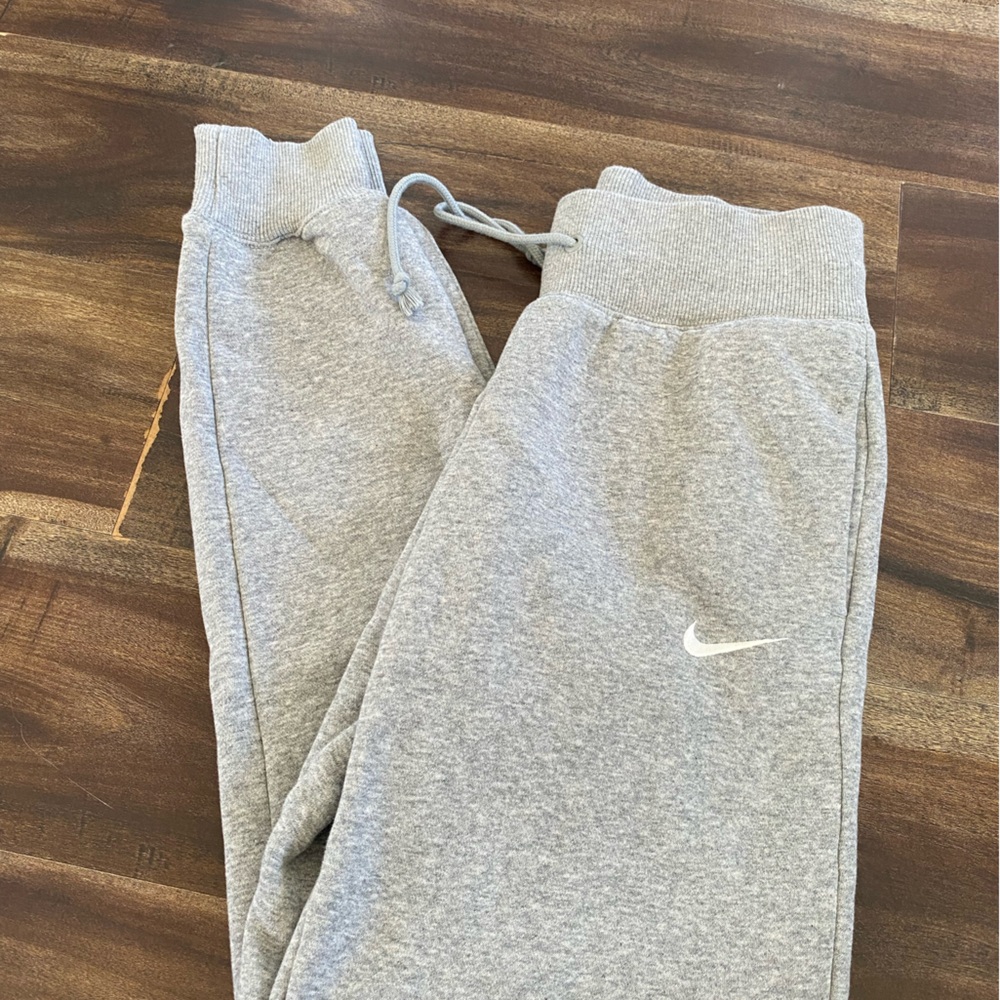 Nike Kids Gray Sweatpants